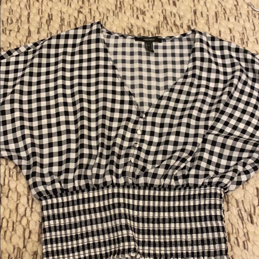 regular blouse